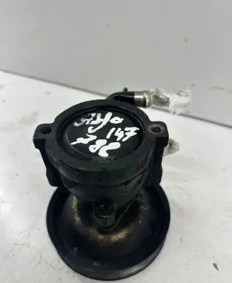 Alfa Romeo 147 Power steering pump 46534757 26064414FJ