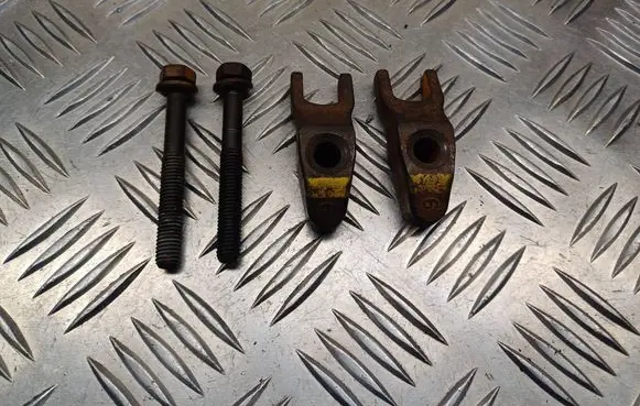 Fuel Injector clamp holder