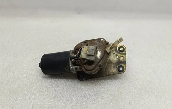 Opel Frontera B Wiper motor 