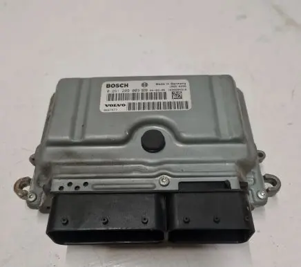 Volvo V50 Engine control unit/module 8667577 0261209009 1039S04318