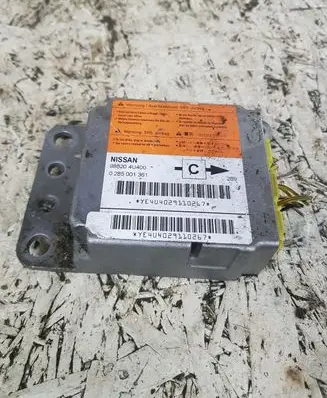 Nissan Almera Tino Airbag control unit/module 988204U400