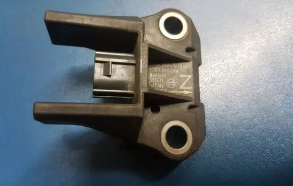 Lexus IS 220D-250-350 Airbag deployment crash/impact sensor 8917353040