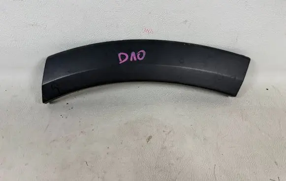 Volkswagen PASSAT B7 Front bumper splitter molding 3AA807258