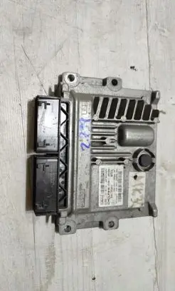 Ford Mondeo MK V Engine control unit/module DS7112B684XB