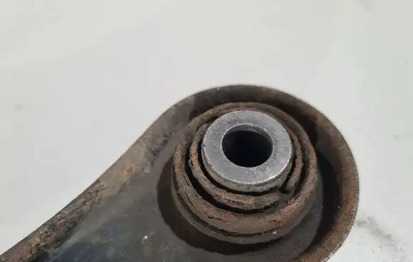 Land Rover Evoque I Rear control arm 5A991BL2L7A
