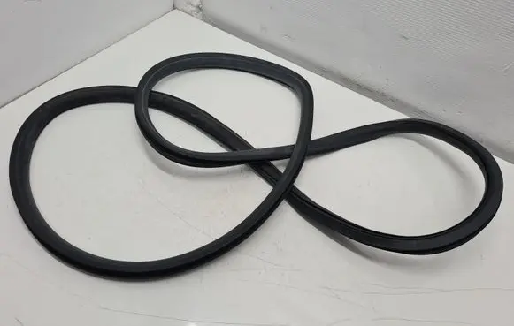 Volkswagen Caddy Sliding door rubber seal 2K0843792B