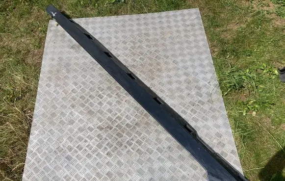 Volkswagen PASSAT B8 Sill 3G0853858F