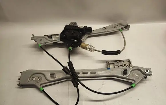Chevrolet Camaro Front door electric window regulator 84204692