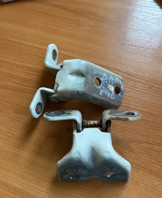 Hyundai i10 Front door hinge set 