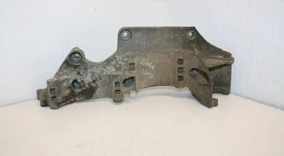 Volkswagen Bora Generator/alternator bracket 045903143C