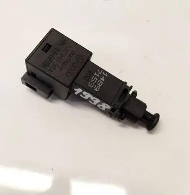 Volkswagen Bora Brake pedal sensor switch 1J0945511A