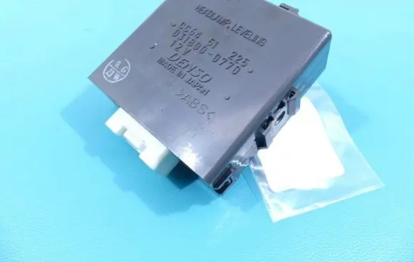 Mazda 5 Central body control module 031800-0770 IMPRK1304457