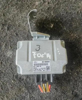 Ford Focus Voltage converter/converter module BV6T14B526BA