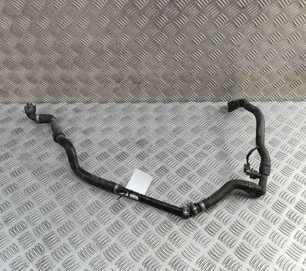 Mercedes-Benz E W213 Engine coolant pipe/hose A2135015501