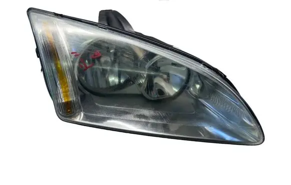 Ford Focus Headlight/headlamp 4M5113W029AD 10178 0DX8E