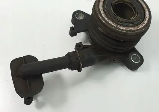 Dacia Logan I Clutch release bearing slave cylinder 764613