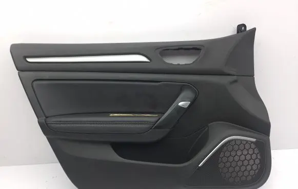 Renault Megane IV Front door card panel trim