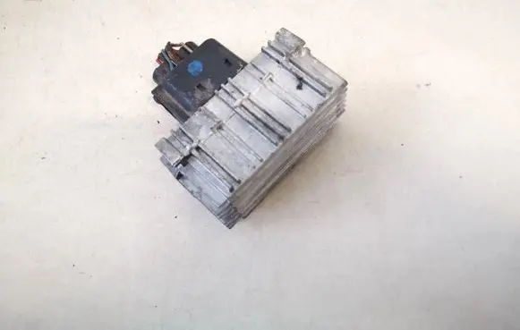 Opel Zafira A Glow plug pre-heat relay 55354141 51299018b