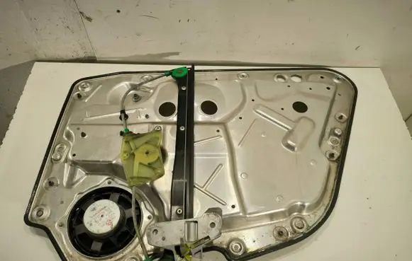 Volkswagen Phaeton Rear door window regulator with motor 3D4839755AG