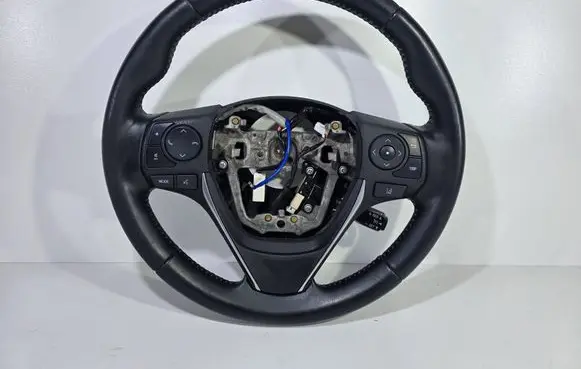 Toyota Auris E180 Steering wheel 6212140