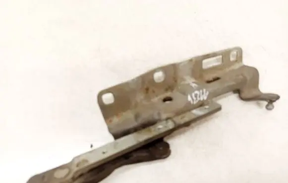 Mercedes-Benz C W203 Tailgate/trunk/boot hinge