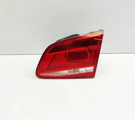 Volkswagen PASSAT B7 Tailgate rear/tail lights 3AE945094J