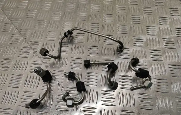 Audi A3 S3 8V Fuel injector supply line/pipe 