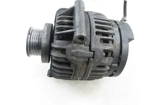 Renault Clio II Generator/alternator 0124325031 7700434899