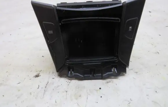 Hyundai i40 Head unit multimedia control 846353Z600