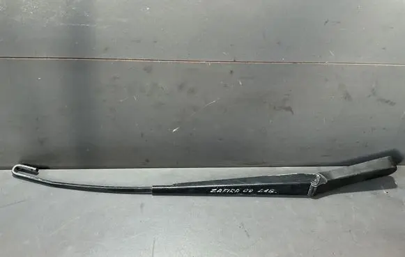Opel Zafira A Front wiper blade arm 90582558