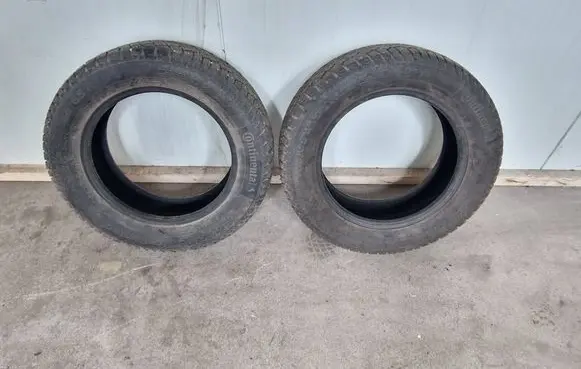 Toyota RAV 4 (XA20) R15 winter/snow tires with studs