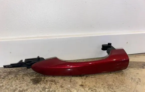 Jeep Cherokee Front door exterior handle 1SZ34TRMAA