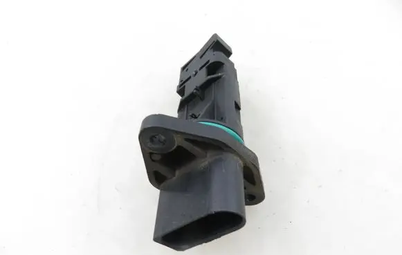 Volkswagen Golf V Mass air flow meter F00C2G2055