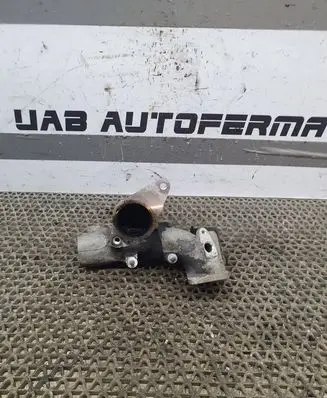 Nissan Juke I F15 EGR valve line/pipe/hose 170741R