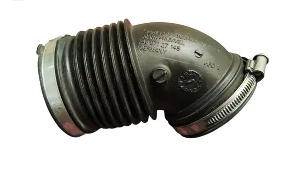 BMW 1 E81 E87 Air intake duct part 7523631 13717523631 4607127148