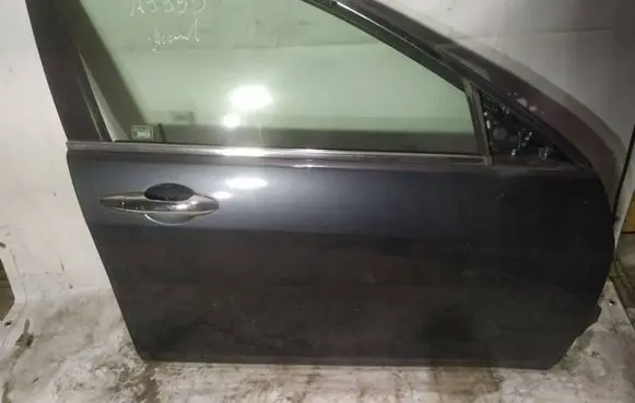 Honda Accord Front door pilkos