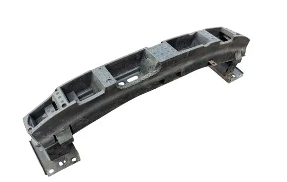 Skoda Octavia Mk3 (5E) Front bumper cross member 135730R