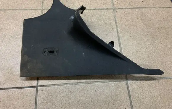 Mercedes-Benz C W205 (C) pillar trim A2056906801
