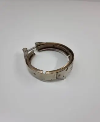 Audi A4 S4 B9 Muffler pipe connector clamp 05l131455c