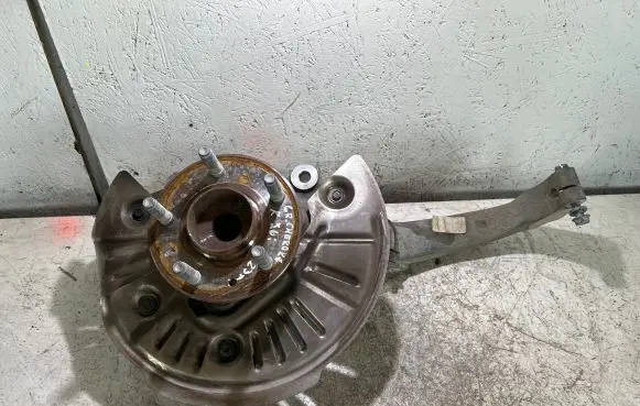 Jeep Grand Cherokee WL Front wheel hub