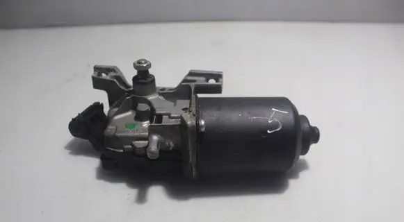 Toyota Avensis T250 Wiper motor