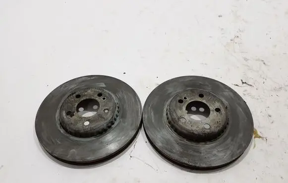 Mercedes-Benz GLC C253 Rear brake disc A0004230712