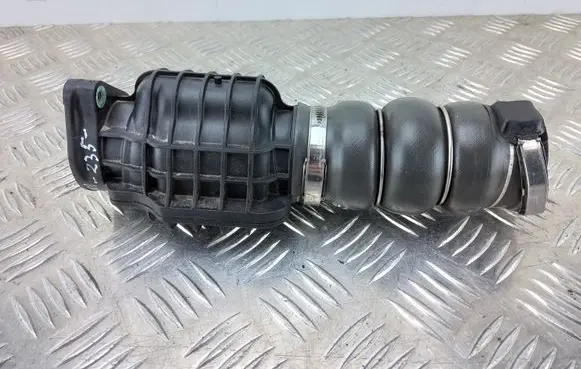 Peugeot 508 Intercooler hose/pipe 9687261180 9685598580