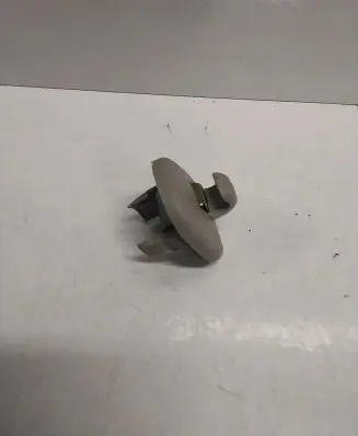Sun visor clip/hook/bracket