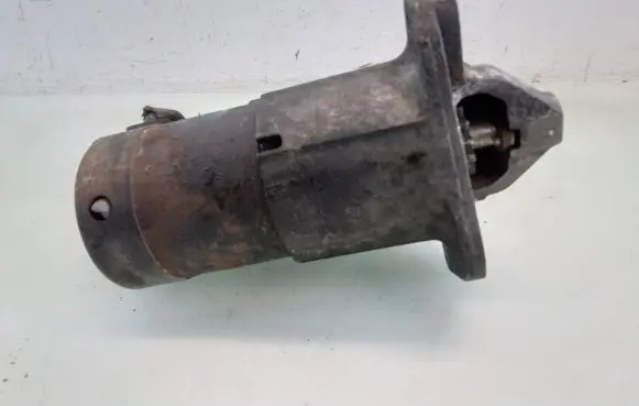 Renault Megane II Starter motor 8200584675