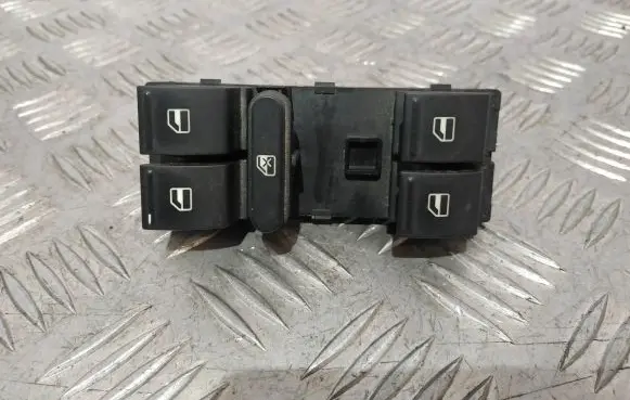 Volkswagen PASSAT B6 Electric window control switch 1K4959857B