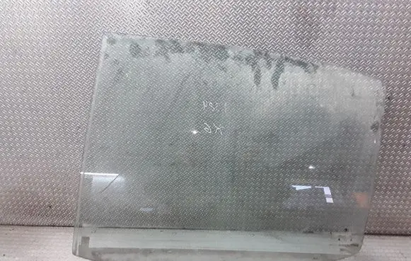 Skoda Octavia Mk1 (1U) Rear door window glass