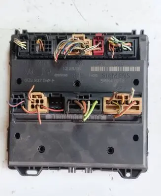 Volkswagen Polo IV 9N3 Comfort/convenience module 5WK48218