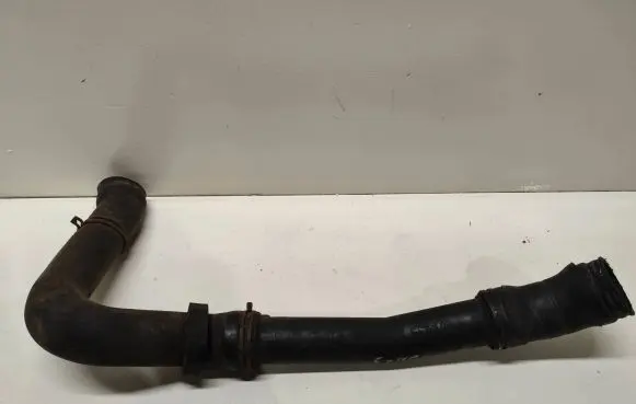 Ford Galaxy Intercooler hose/pipe 7M3145957A YM2110C352A