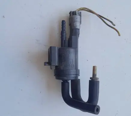 Mercedes-Benz A W168 Valve vacuum 0025401497 00897987887 26L1099200